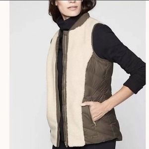 Athleta Responsible Down Tundra Jacket Vest M Olive Green Sherpa Zip Up Puffer